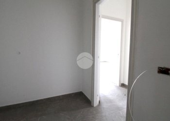 Two-room apartment Piazza Giacomo Ferrari, Langhirano - photo 2
