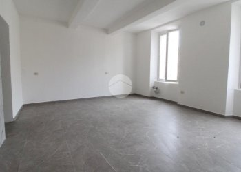 Two-room apartment Piazza Giacomo Ferrari, Langhirano - photo 5