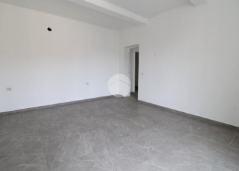 Two-room apartment Piazza Giacomo Ferrari, Langhirano - photo 10