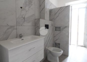 Two-room apartment Piazza Giacomo Ferrari, Langhirano - photo 12