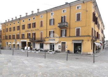 Two-room apartment Piazza Giacomo Ferrari, Langhirano - photo 14