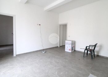 Two-room apartment Piazza Giacomo Ferrari, Langhirano - photo 5