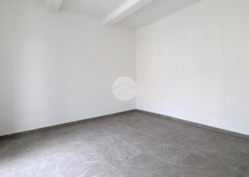 Two-room apartment Piazza Giacomo Ferrari, Langhirano - photo 7