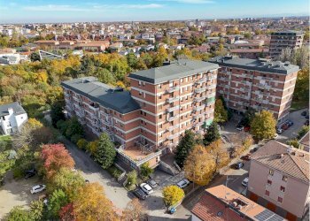 Quadrilocale Modena (zona Circoscrizione 1) - foto 30