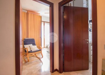 Three-room apartment Via Milano, Garbagnate Milanese - photo 19