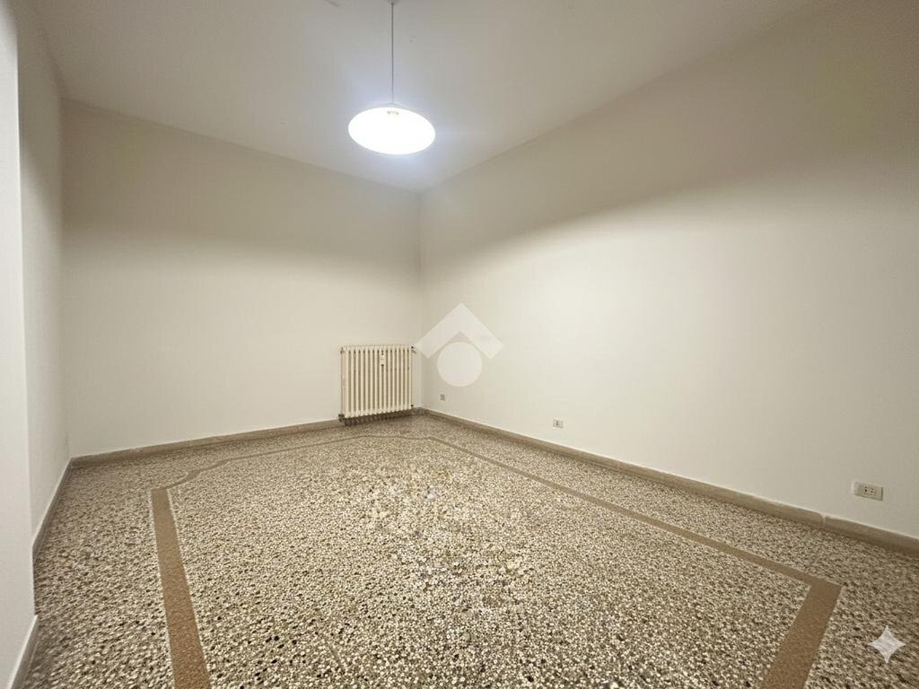 Three-room apartment Via Virginio Fracchia, Tortona - photo 2