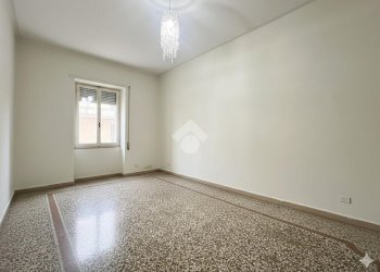 Three-room apartment Via Virginio Fracchia, Tortona - photo 17