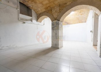 Foto 11 - Locale Commerciale via Rosello
 
13, Sassari - foto 11