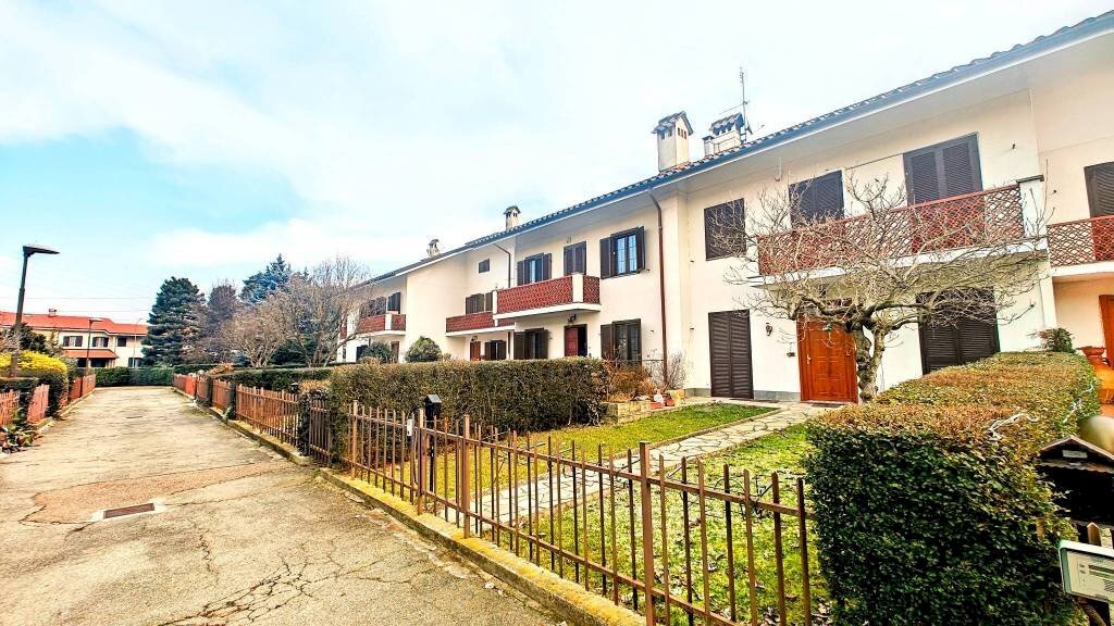 Giardino - Villa a Schiera strada Tagliaferro, 38, Moncalieri - foto 1