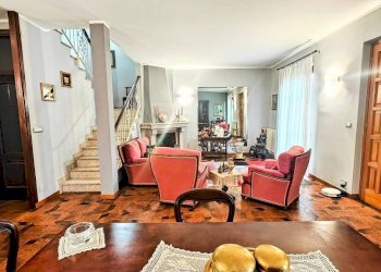 Salone - Villa a Schiera strada Tagliaferro, 38, Moncalieri - foto 5