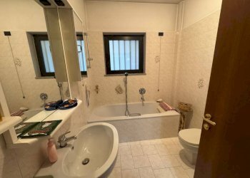 Bagno - Villa via Rovereto, 2, Gallarate - foto 41