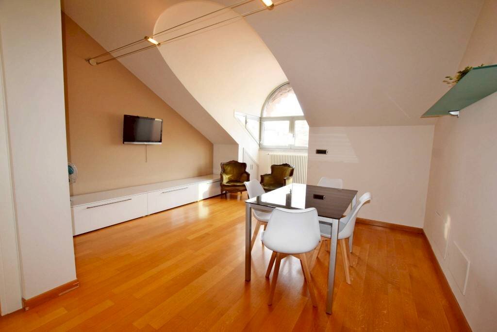 Salone - Attico piazza Ellero, 60, Mondovì - foto 2