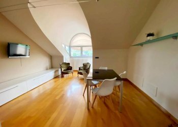 Soggiorno - Attic piazza Ellero, 60, Mondovì - photo 8