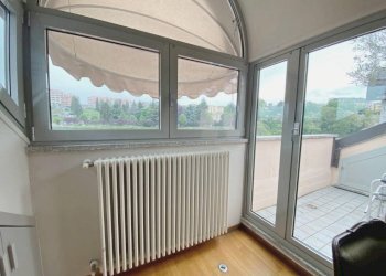Veranda - Attic piazza Ellero, 60, Mondovì - photo 10