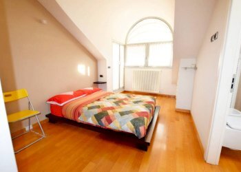 Camera da letto - Attic piazza Ellero, 60, Mondovì - photo 16