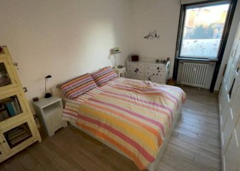 Camera da letto - Three-room apartment via Alfonso Cossa, 18, Milano - photo 27