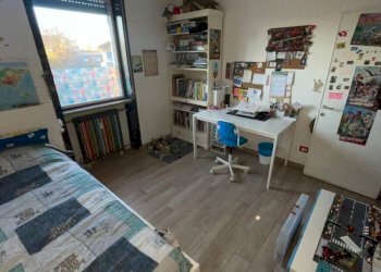 Camera da letto - Three-room apartment via Alfonso Cossa, 18, Milano - photo 29