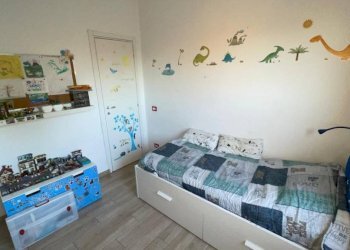 Camera da letto - Three-room apartment via Alfonso Cossa, 18, Milano - photo 30