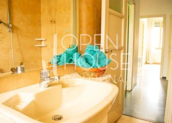 Bagno - Appartamento via Isabella Andreini, 23, Bologna (zona San Donato) - foto 7