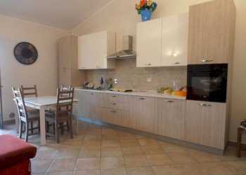 Cucina - Two-room apartment Rosta - photo 1