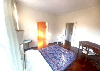 Camera da letto - Trilocale via Romana della Castagna, Genova (zona Quarto) - foto 12