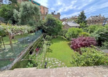 Vista - Trilocale via Romana della Castagna, Genova (zona Quarto) - foto 15