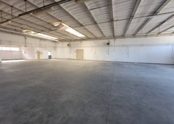 Interno non residenziale - Capannone via Palmiro Togliatti, Signa - foto 3