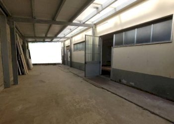 Interno non residenziale - Capannone via Palmiro Togliatti, Signa - foto 23