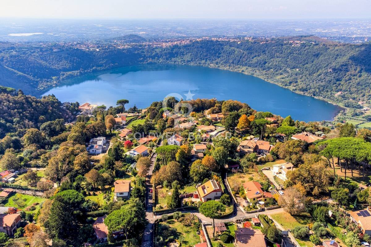 Foto 1 - Casa semi indipendente via dei platani
 
3, Nemi - foto 1