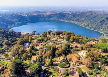 Foto 1 - Casa semi indipendente via dei platani
 
3, Nemi - foto 1