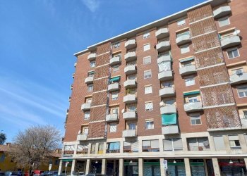 facciata - Trilocale largo Alessandro Manzoni, Corsico - foto 25