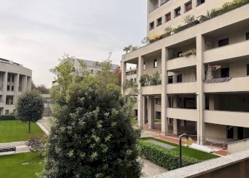 Facciata - Appartamento via Don Luigi Sturzo, 7, Monza (zona Parco) - foto 22