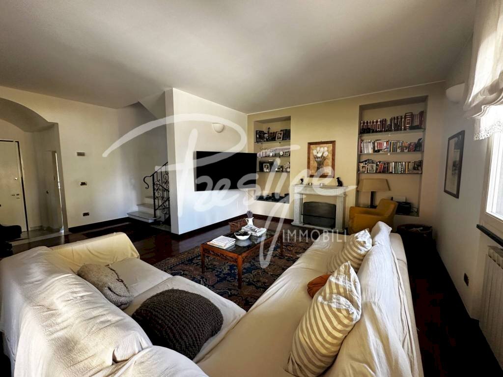 Salone - Villa a Schiera via Sarzana, 997, La Spezia - foto 2