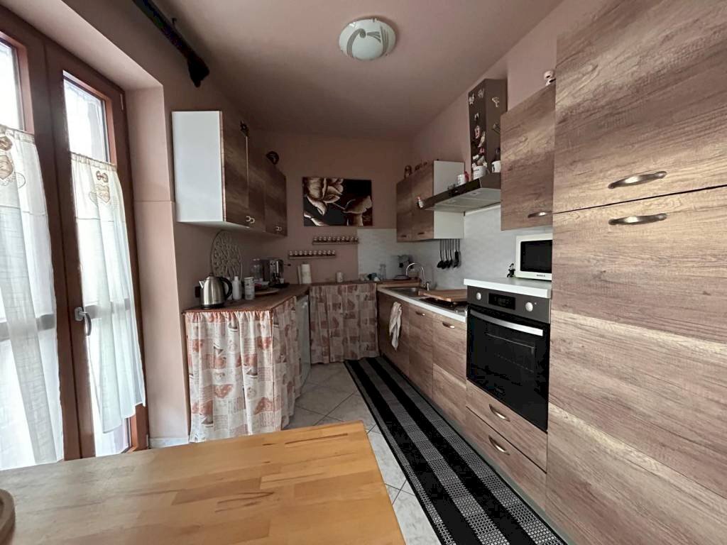 Cucina - Three-room apartment Frazione Vigna, 151, Chiusa di Pesio - photo 3