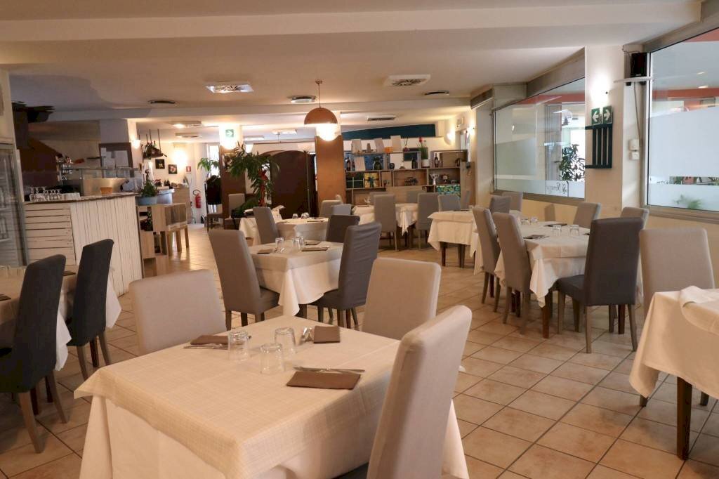 Sala da pranzo - Restaurant Chieri - photo 3