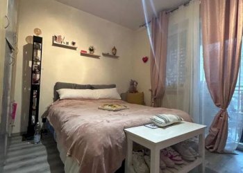 Camera da letto - Quadrilocale via Marzabotto, 5, Collegno - foto 14