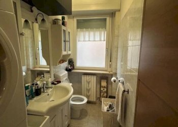 Bagno - Four-room apartment via Marzabotto, 5, Collegno - photo 12