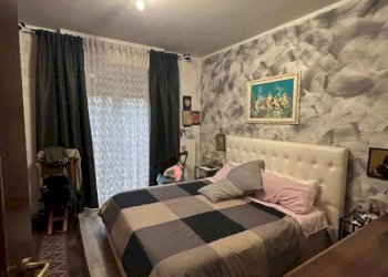 Camera da letto - Quadrilocale via Marzabotto, 5, Collegno - foto 19