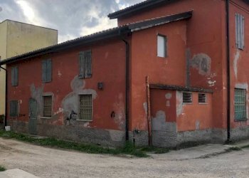 Facciata - Independent house via Scorsuro, 155, Poggio Renatico - photo 6