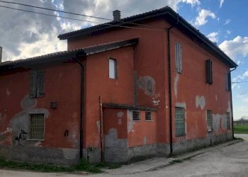 Facciata - Independent house via Scorsuro, 155, Poggio Renatico - photo 15