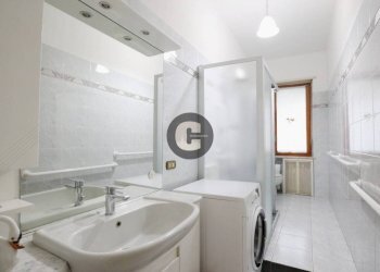 Bagno - Trilocale via Eusebio Bava, 39/bis, Torino (zona Vanchiglia) - foto 10