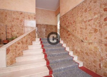 Interno palazzo - Three-room apartment via Eusebio Bava, 39/bis, Torino (neighborhood Vanchiglia) - photo 24