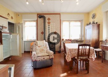 Cucina - Casa indipendente corso Industria, 6/bis, Monteu da Po - foto 10