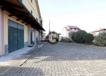 Cortile interno - Casa indipendente corso Industria, 6/bis, Monteu da Po - foto 36