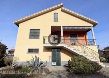 Facciata - Casa indipendente corso Industria, 6/bis, Monteu da Po - foto 46