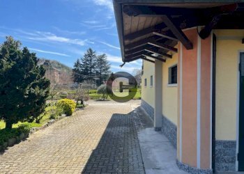 Cortile interno - Casa indipendente corso Industria, 6/bis, Monteu da Po - foto 47