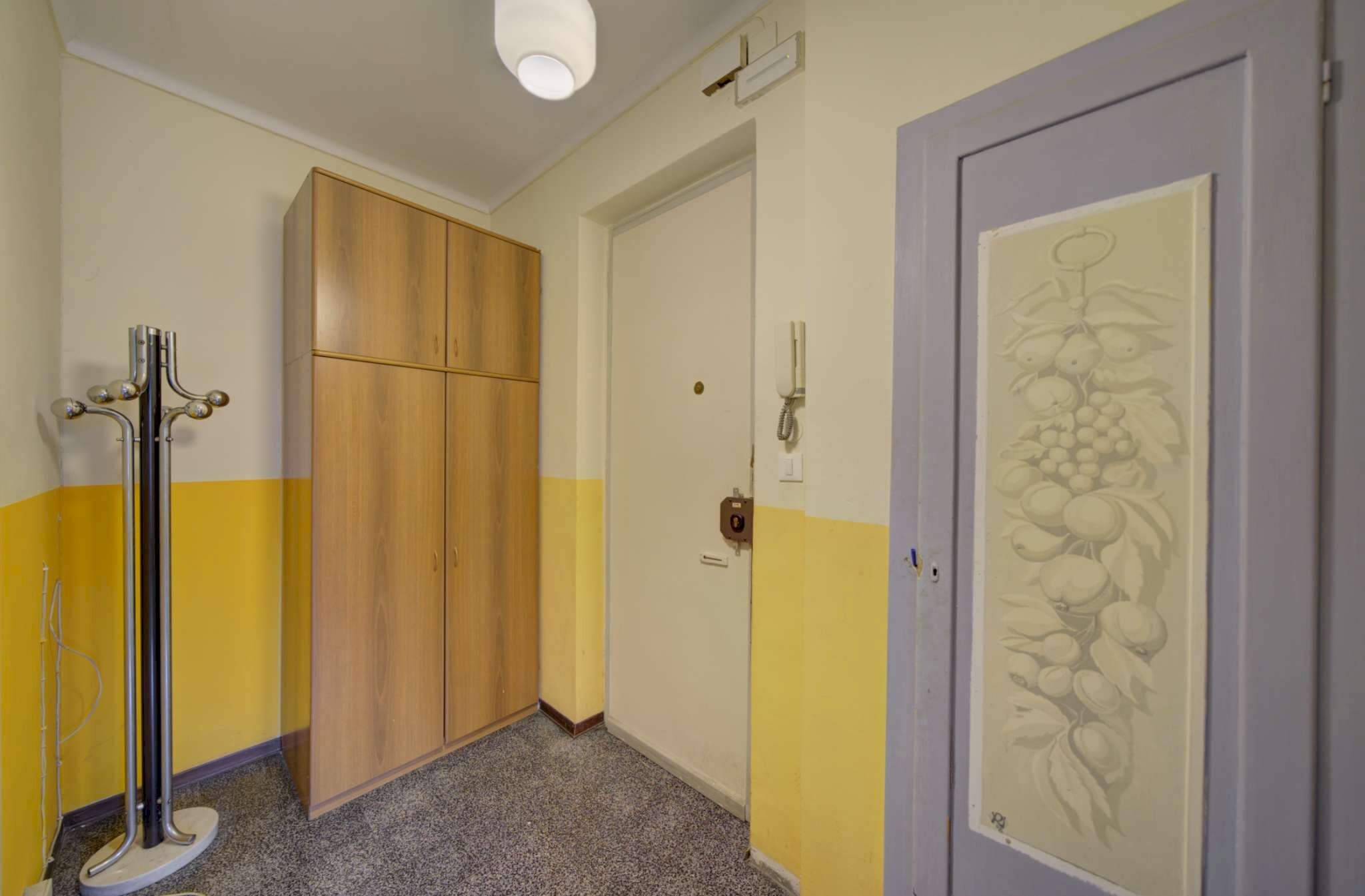 dsc03631_2_3_4_5 - Two-room apartment via Pagliani, 23, Torino (neighborhood Nizza Millefonti) - photo 3