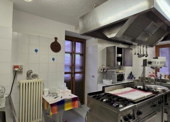 Casa indipendente Frazione Ozein Ville, 57, Aymavilles - foto 15