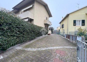 Terraced Villa Viale Litorale Marina, Cesenatico - photo 37