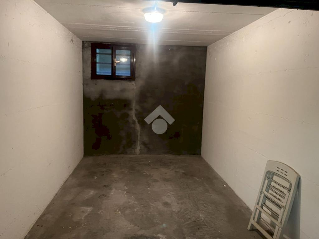 Box Via G. Gambigliani Zoccoli, Modena (zona Baggiovara) - foto 2